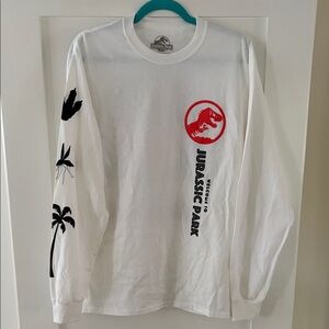Jurrassic Park Universal Studios Long Sleeve Graphic Tee White Size Medium